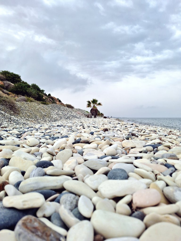 Πέτρες.
Αιώνων πέτρες!
Κύπρος.🇨🇾
Αιώνων ιστορία.
Aιώνων ιστορίες! 
#myisland #islandlife #Cyprus #larnaca