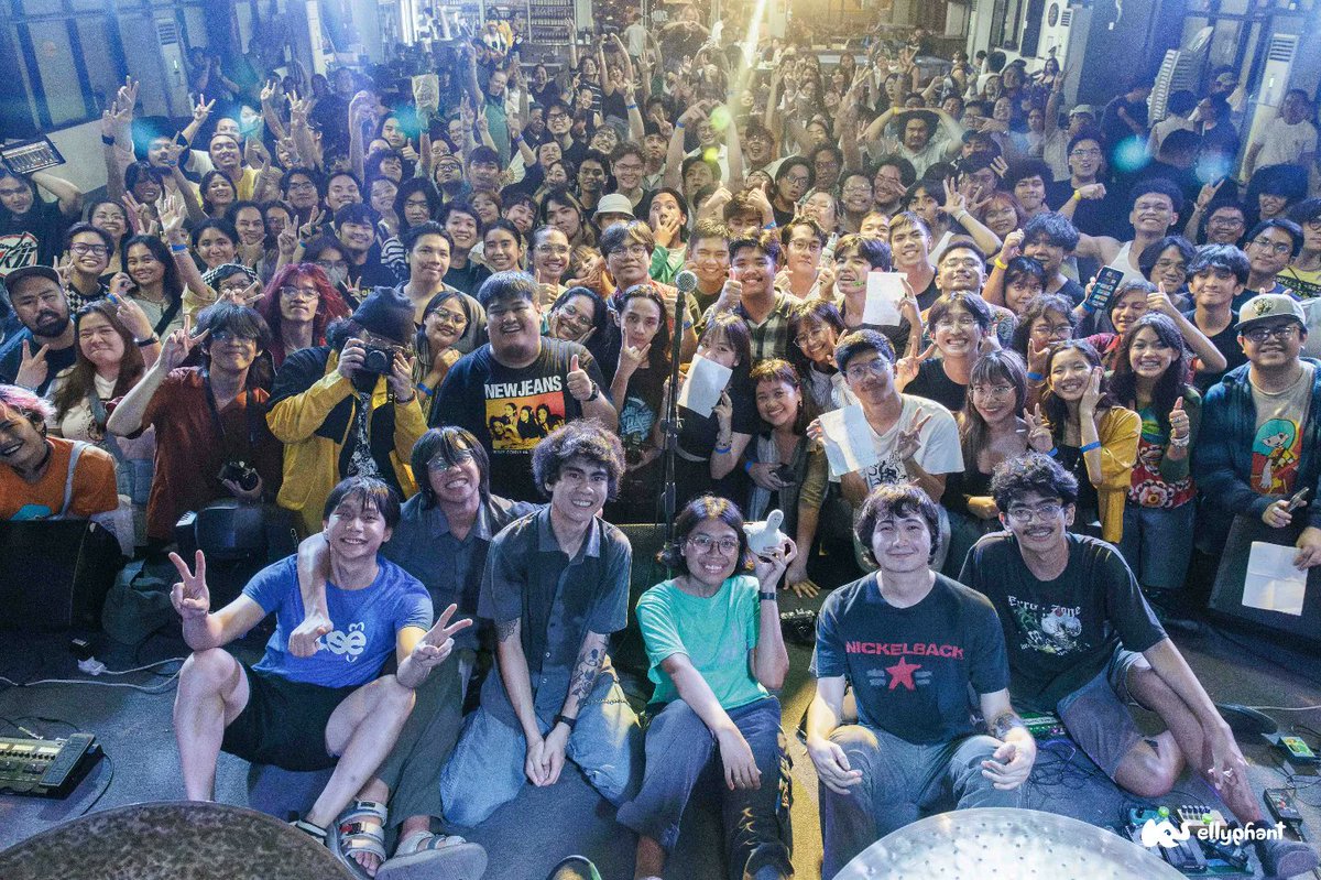 OHHH YEAAHHHH @sobshaha and @SubsonicEye WEEKENDER LEGENDARY SHOW. LEGENDARY CROWD. THANK YOU TO ALL THE BANDS, THE FRIENDS WE MADE ALONG THE WAY. 💖🫶 See you next time. June 22. Mark the date for the next one. Love lots. 🇵🇭🤝🇸🇬 Full photoset to be posted on @ellyphantart 🐘