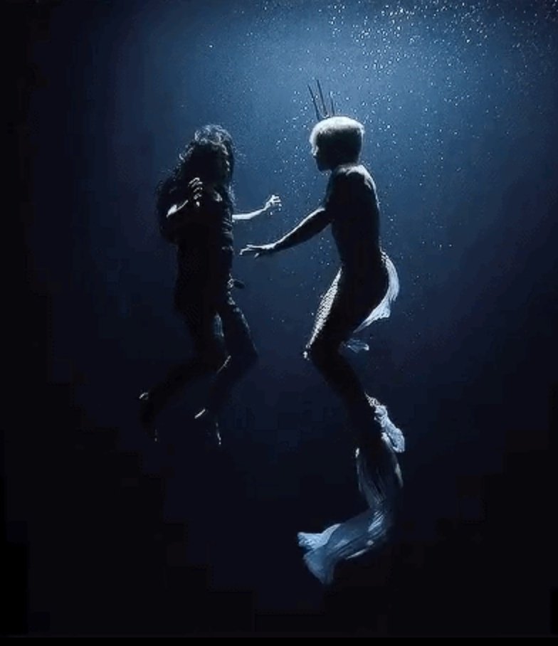 I need more underwater romance
#OurFlagMeansDeath #TheShapeOfWater