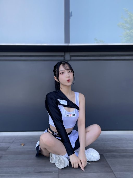 Twitterのコスプレ画像3