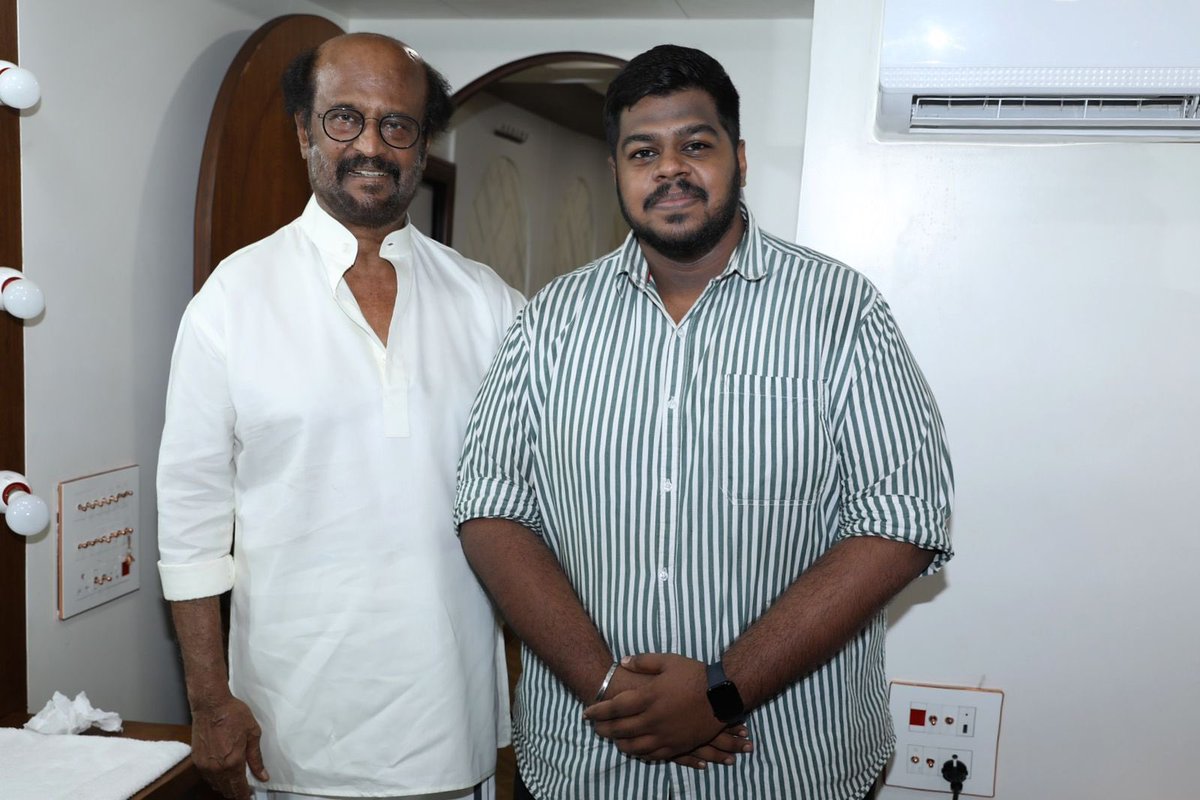 .@bpraveenbabu96 got to great moment to click with Thalaivar Superstar Rajinikanth yesterday 📸 ✨