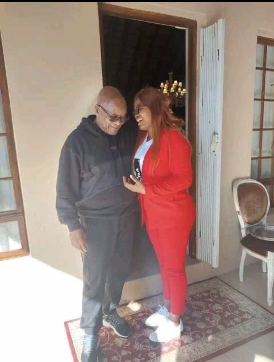 JACOB ZUMA BUSTED!!! As MK Party completely collapses with massive infighting and leadership tussles, the owner Mr Jacob Zuma could not resist having a “private meeting” with yet another young MK Youth League Party lady. Apparently he wanted to discuss “campaign strategy” but…