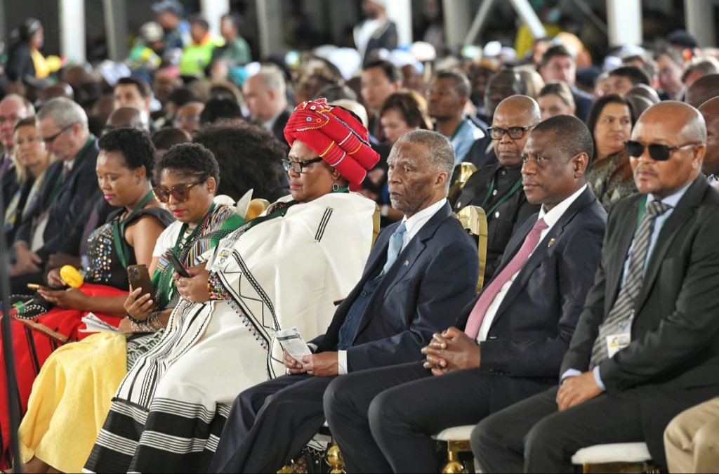 📸 Freedom Day celebrations took place at the Union Buildings in Tshwane under the theme: “30 Years of Democracy, Partnership and Growth”

#SouthAfrica30 🇿🇦
#FreedomDay