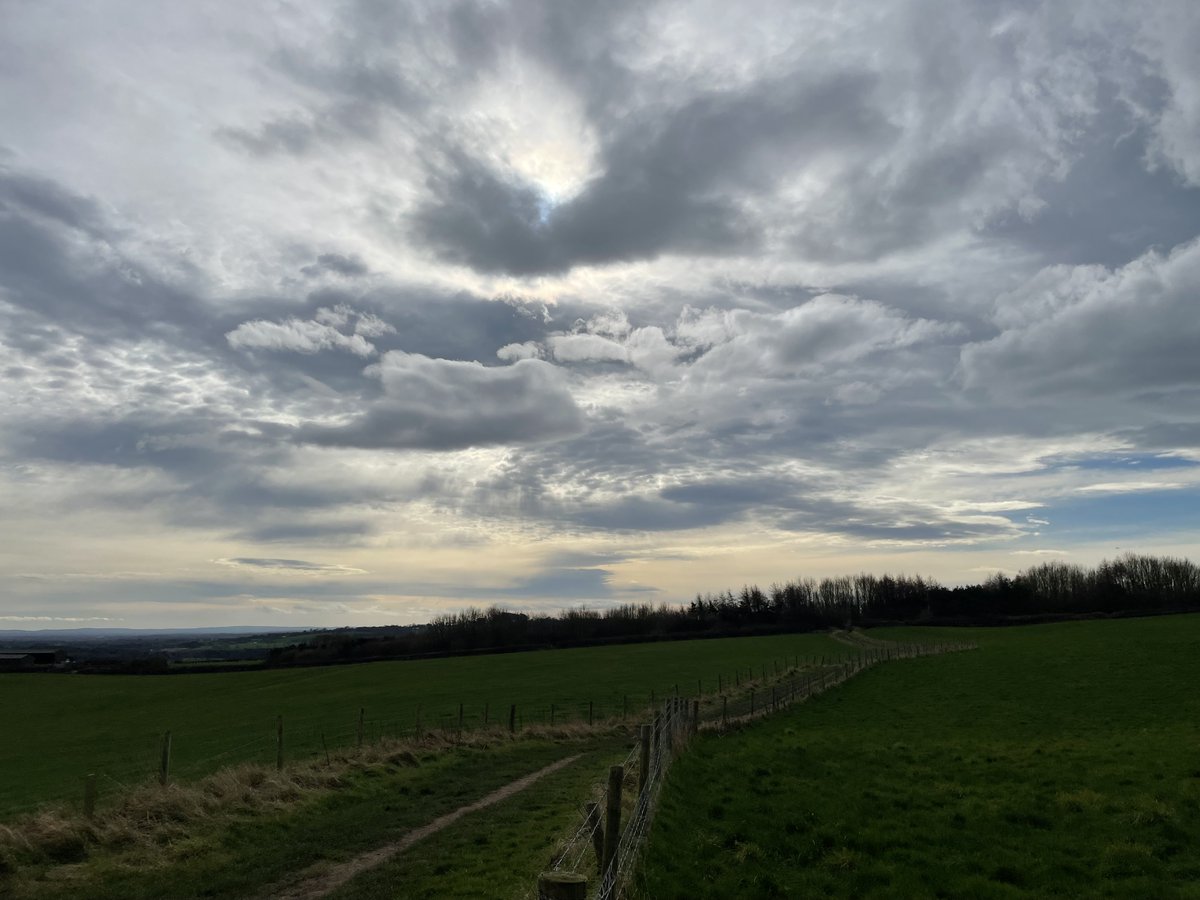 Overcast with showery spells of rain this morning. The rain should clear away this afternoon with some sunny spells developing. Breezy with a high of 12°C. Remaining dry with clear skies into this evening and overnight, it will continue breezy with a low of 4°C.