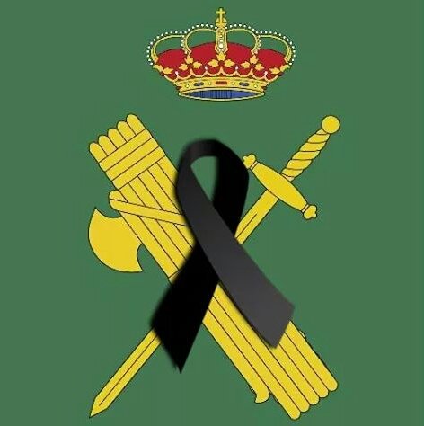 #Sevilla ⚫🇪🇸
Hoy Domingo a las 11' abrirá la Capilla Ardiente en el Tanatorio Municipal de #DosHermanas por D. José Antonio Rosa Alcocer

El guardia civil de Dos Hermanas falleció el viernes en acto de servicio en #Madrid

Estaba casado y tenía 2 hijos. Tenía 41 años.

DEP 🇪🇸