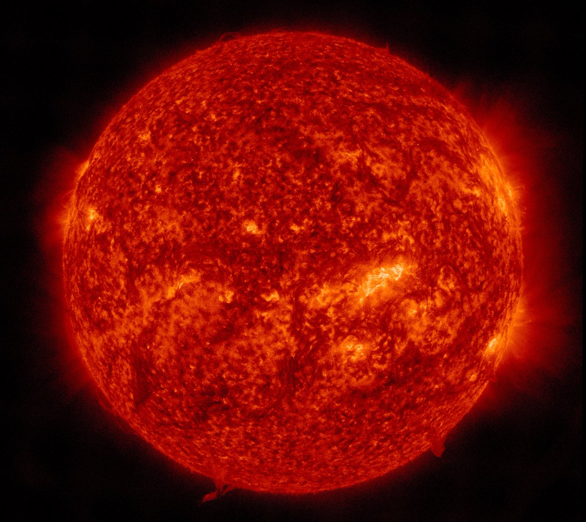 Guten Morgen zusammen - wie immer mit einem aktuellen Bild der Sonne via Satellit SDO.