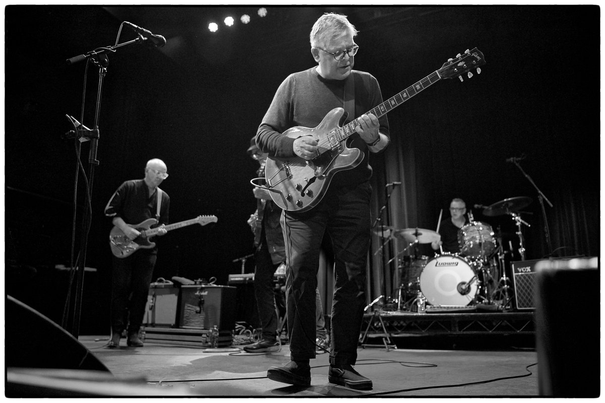 Teenage Fanclub brought the hooks, the lines, and the melody. Fantastic evening at White Eagle Hall. More soon at Asbury Park Vibes @TeenageFanclub @whiteeaglehall @asburyparkvibe @wfmu #scotland #TeenageFanclub