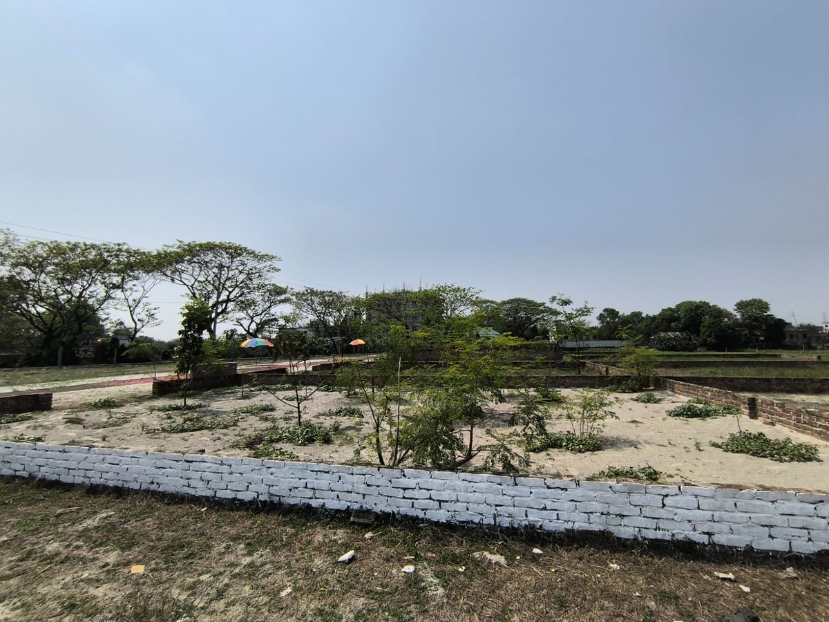 dhaka_suncity's tweet image. ঢাকার মধ্যে রেডি এবং সেমি-রেডি প্লট বিক্রয়।
 আমাদের প্রজেক্ট সম্পর্কে বিস্তারিত জানতে এবং ভিজিট করতে চাইলে যোগাযোগ করুন: 01407029780

#dhakasuntity #hasanhomesanddevelopersltd #Readyplot #Keranigonj #plotsforsale #rajabari #landproject #project #mawa #Dhaka