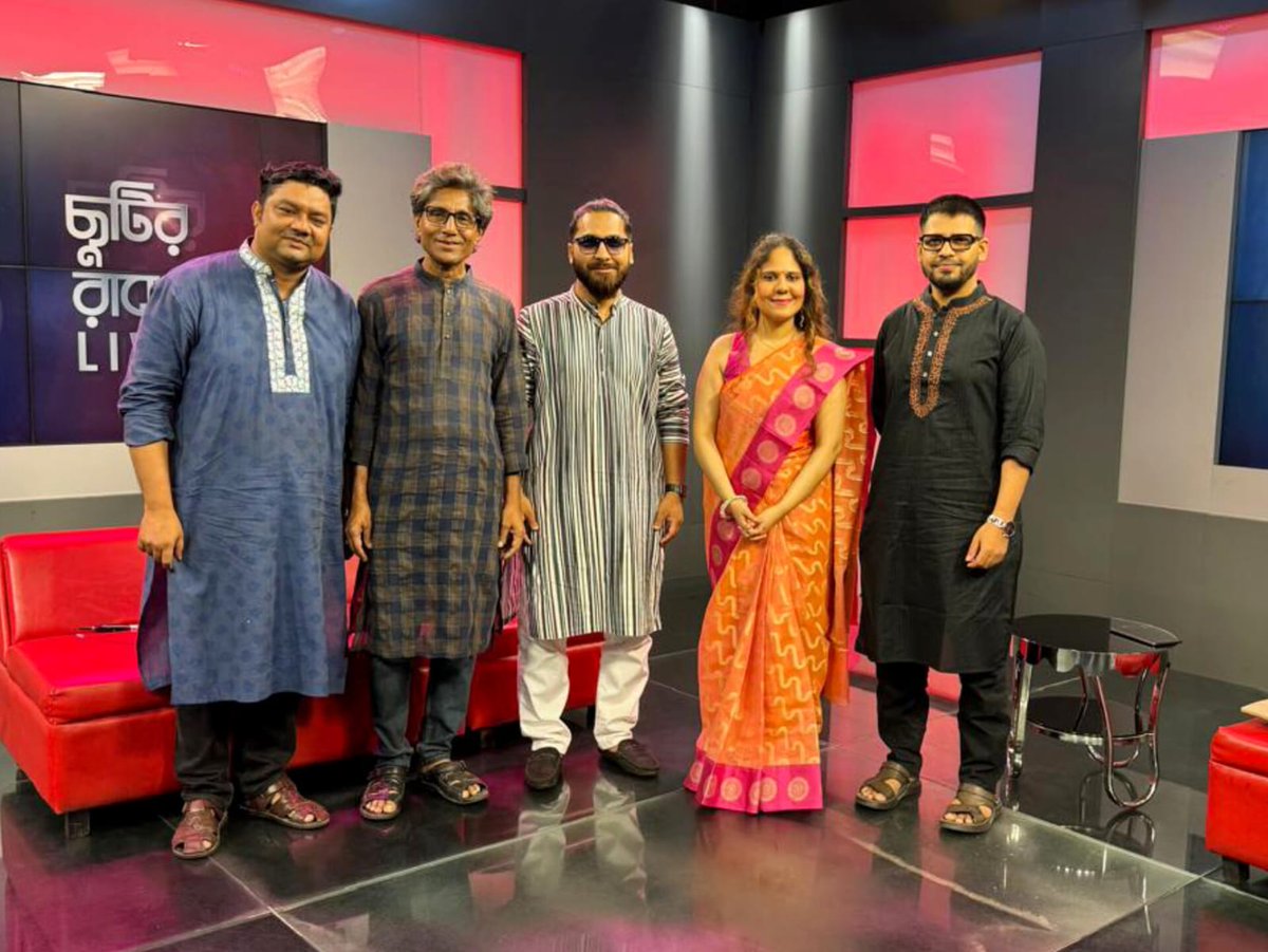 Thank you Jamuna Television for this wonderful chit-chat live session! Really enjoyed it a lot ❤️ . . . #jamunatelevision #music #interview #Dhaka @JamunaTV