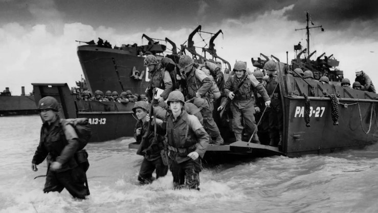 #OTD Apr. 28, 1944: Axis torpedo boats struck U.S. landing ship tanks in Lyme Bay during #ExerciseTiger for the future #Normandy invasion. The loss of 198 🇺🇸 sailors & 551 soldiers exceeded losses on Utah Beach during #DDay. #WWII80inEurope #AgileForces #DDay80 @US_EUCOM