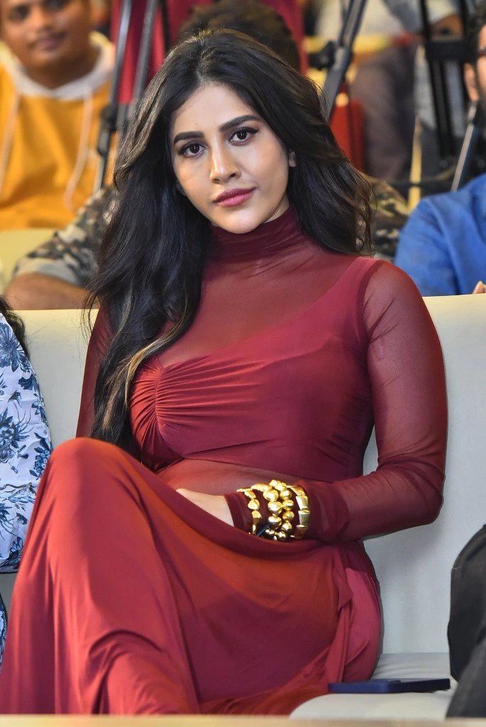 #NabhaNatesh