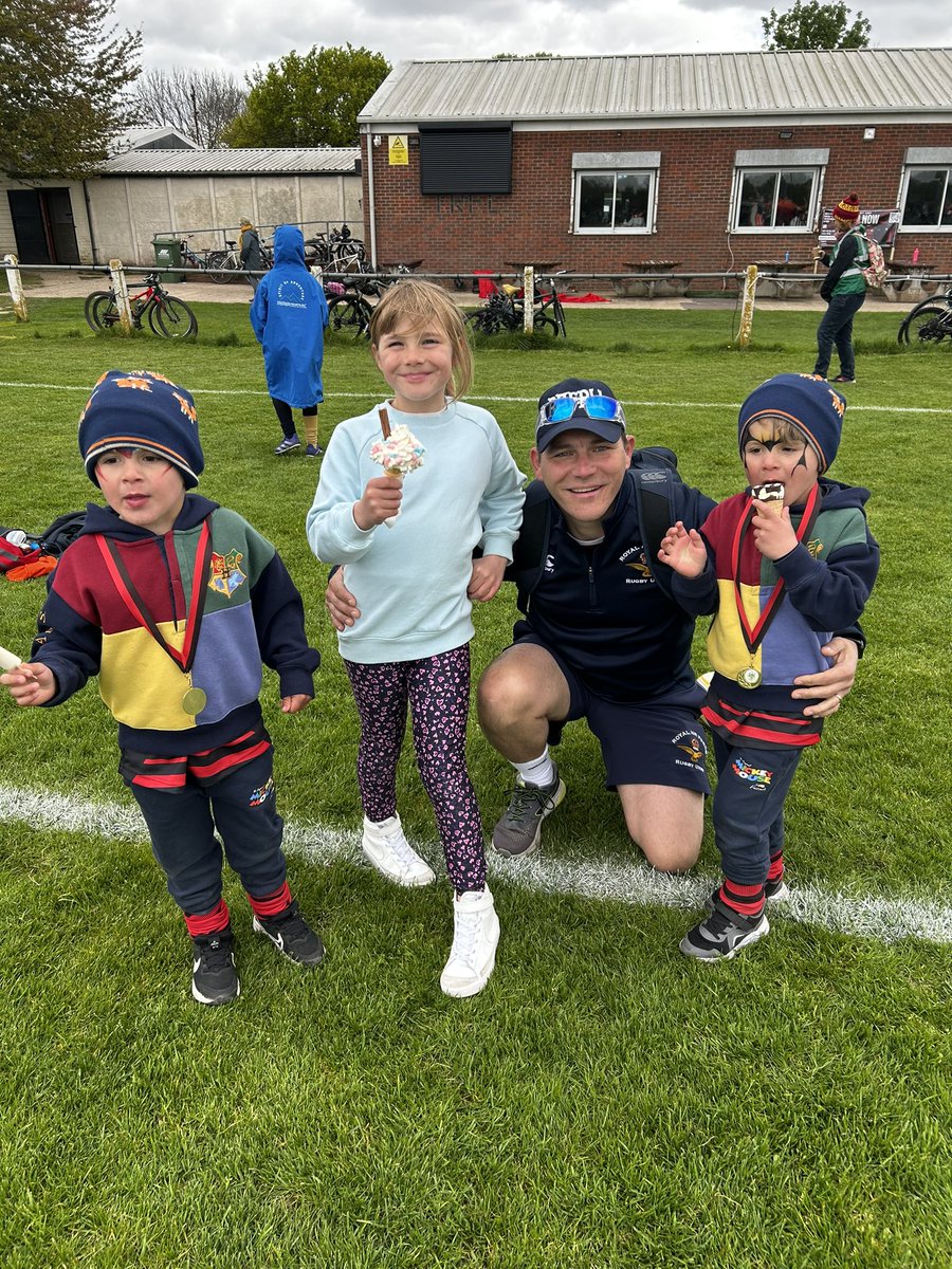 Well that’s the end of the 2023/24 for us at @TwickenhamRFC - a really enjoyable, welcoming club making new friends and enjoying our Sunday mornings. Coaching #grassroot rugby is amazing. Can’t wait until the 2024/25 season starts. #rugby