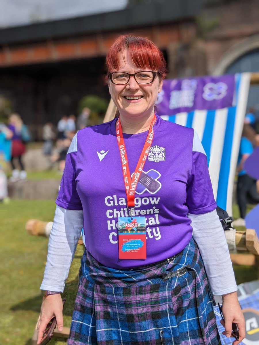 Some of our Mighty Striders resting up at the Bowling Harbour pit stop 💆 @thekiltwalk #Kiltwalk