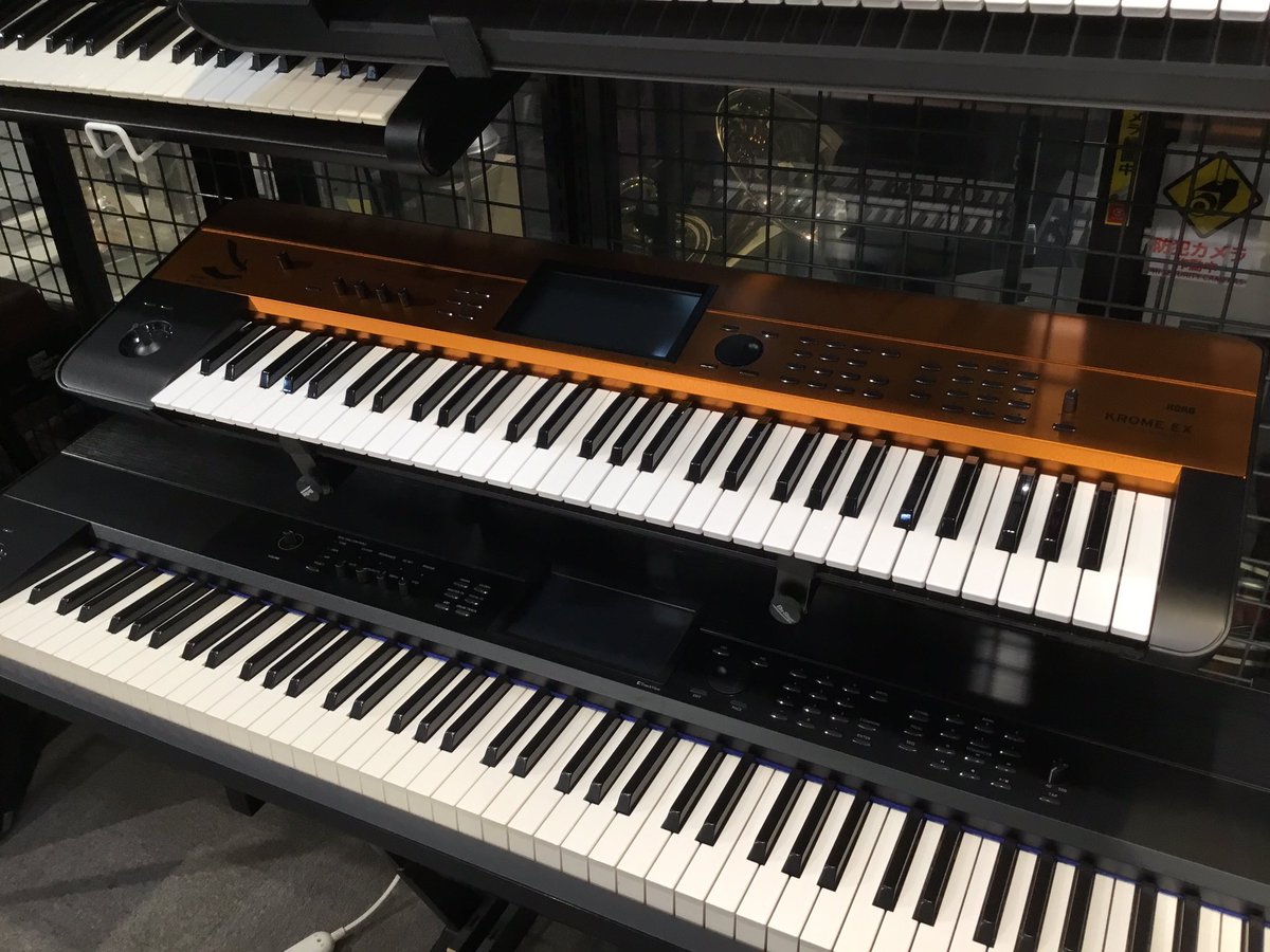 KORG KROME 61 中古 Korg Krome - 61-Key Synthesizer | Bothners | Musical instrument stores