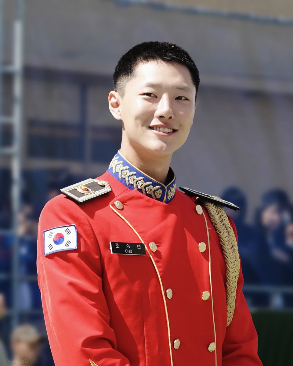 240401 세종대학군단 버스킹 조승연

승여니 웃음이 햇살이야.. 🧡

#woodz #우즈 #조승연