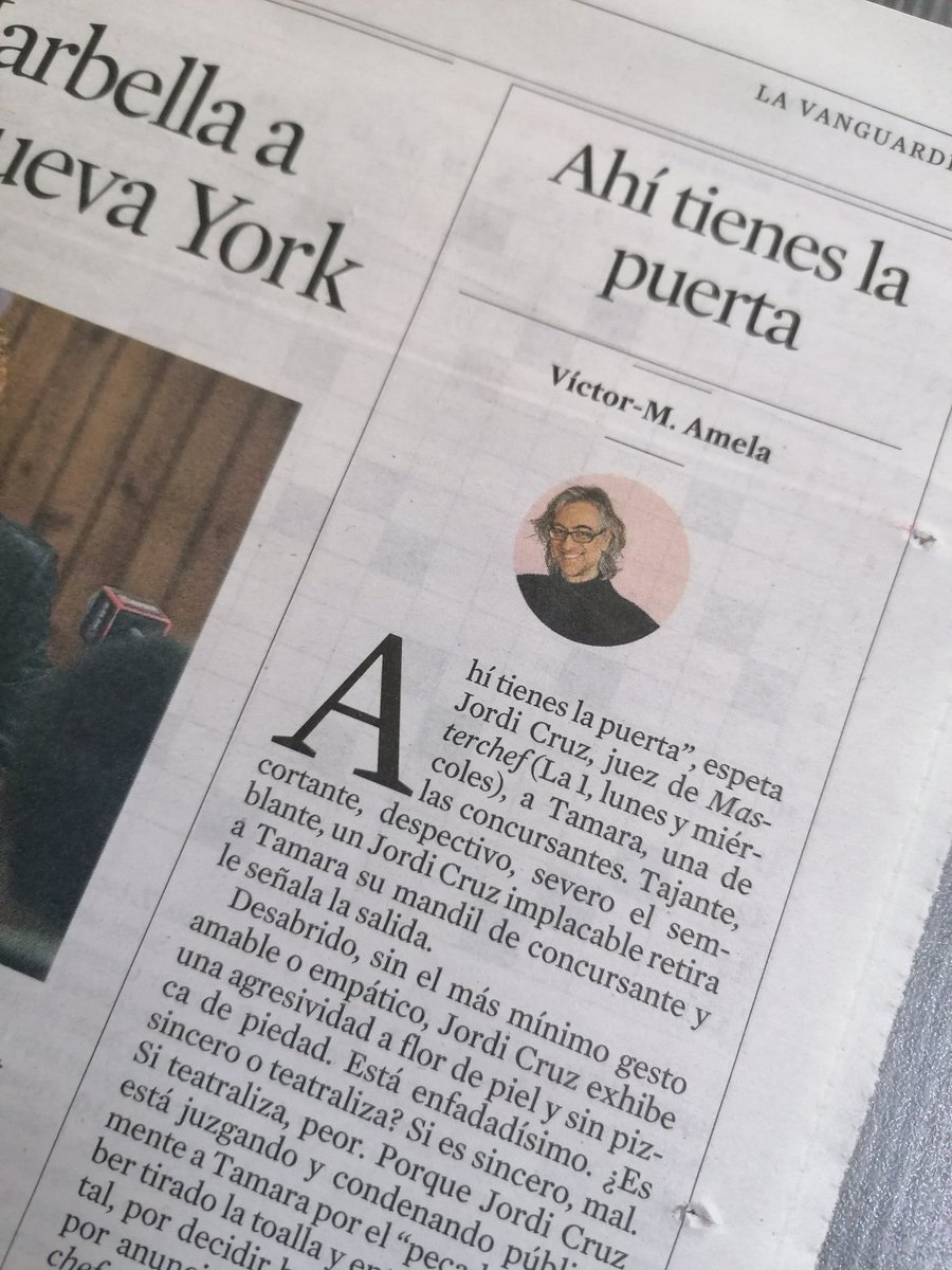 #CríticadeTVdeDomingo @amelanovela @La1_tve @LaVanguardia Jordi Cruz no ha estado a la altura. Han patinado los guionistas, director, productora y cadena. Jordi debiera haber dicho:¡Tamara, eres valiente! Has llegado por tus méritos y has decidido lo mejor para ti. Mb Víctor👍👋