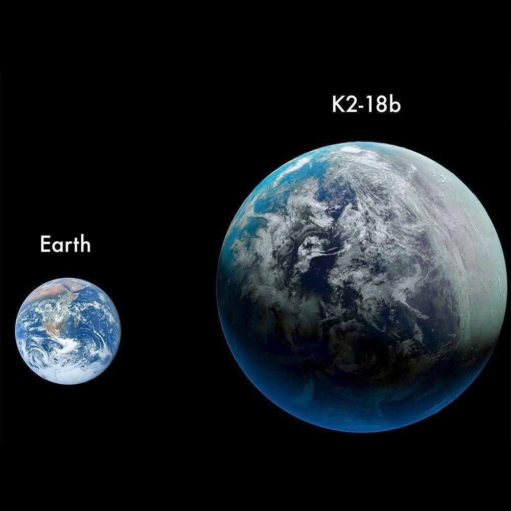 The James Webb telescope began to explore the planet K2-18b - carbon dioxide and methane were discovered in its atmosphere. K2-18b is potentially habitable, covered in oceans, and about 2.6 times the size of Earth. It is located 120 light years from our planet.