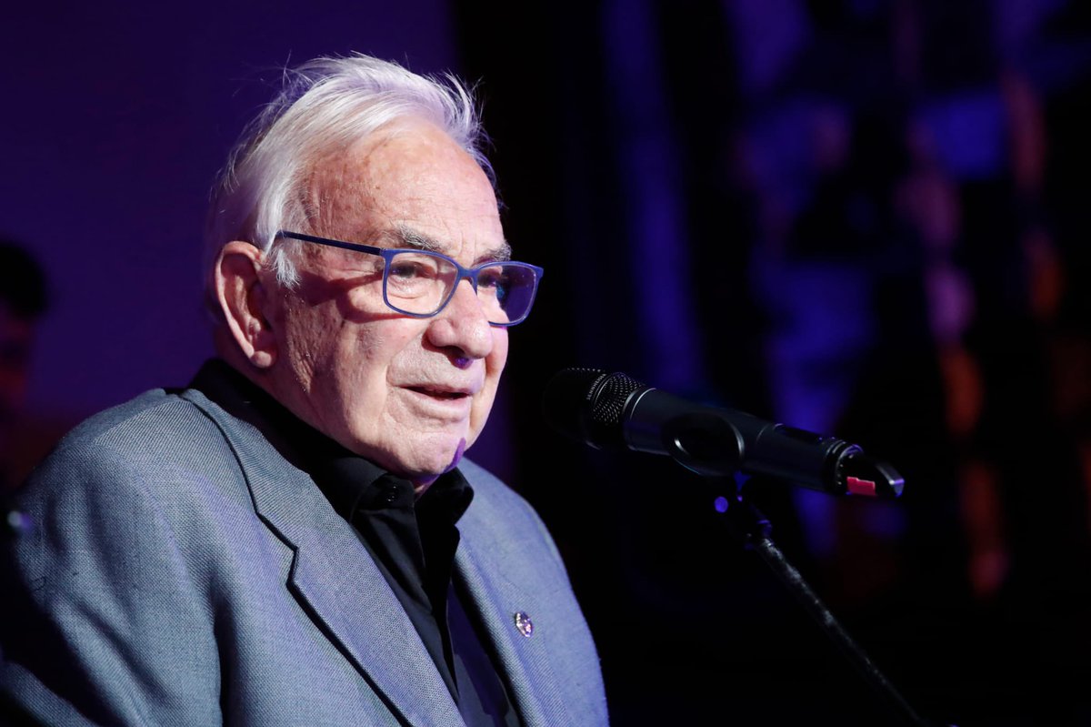 CNAB_oficial's tweet image. Estimadíssim Jordi Granada, descansa en pau.

Ens ha deixat un dels nostres socis més estimats, patriarca d'una de les sagues familiars més emblemàtiques del CNAB i del barri.

Al Club va fer tota la seva vida amb més de 75 anys de lleialtat. Es va formar com a esportista,…