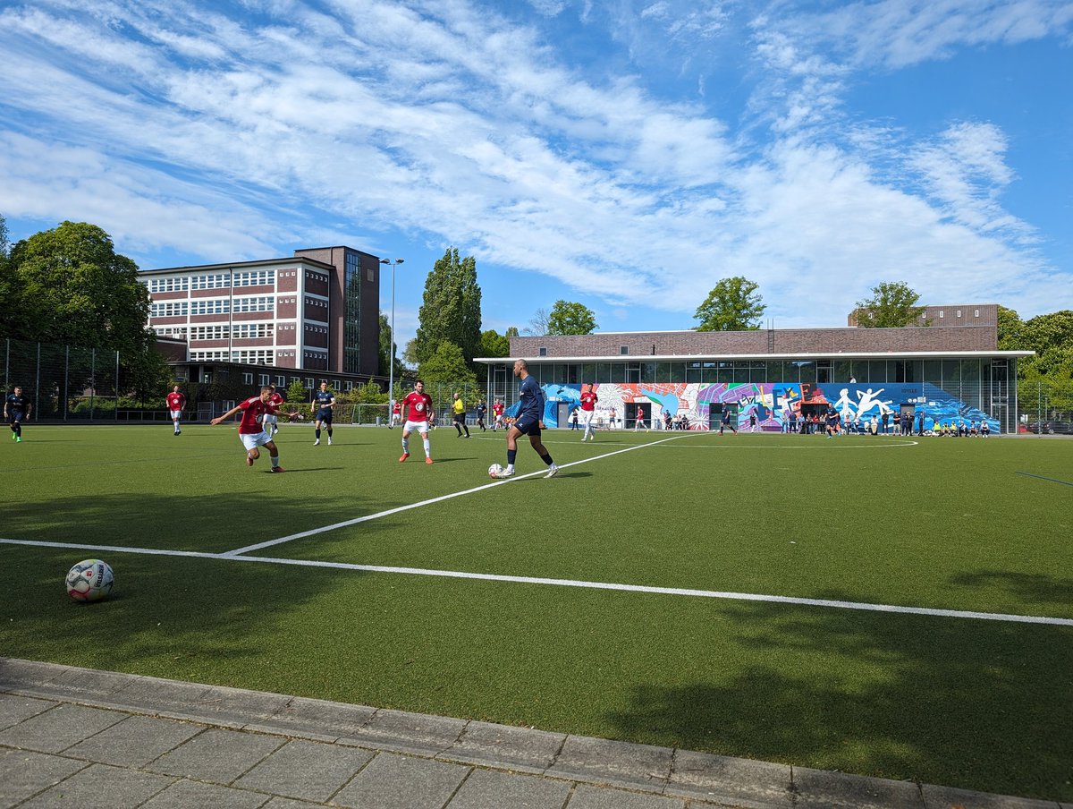 ⚽ FC Winterhude - SC Alstertal-Langenhorn
📄 Kreisliga Hamburg 6
🏟️ Sportplatz Meerweinstraße 
🎫 Eintritt: 2€
👀 Zuschauende: ~30
🍺 -
🌭 -
🥅 Ergebnis: 2:3