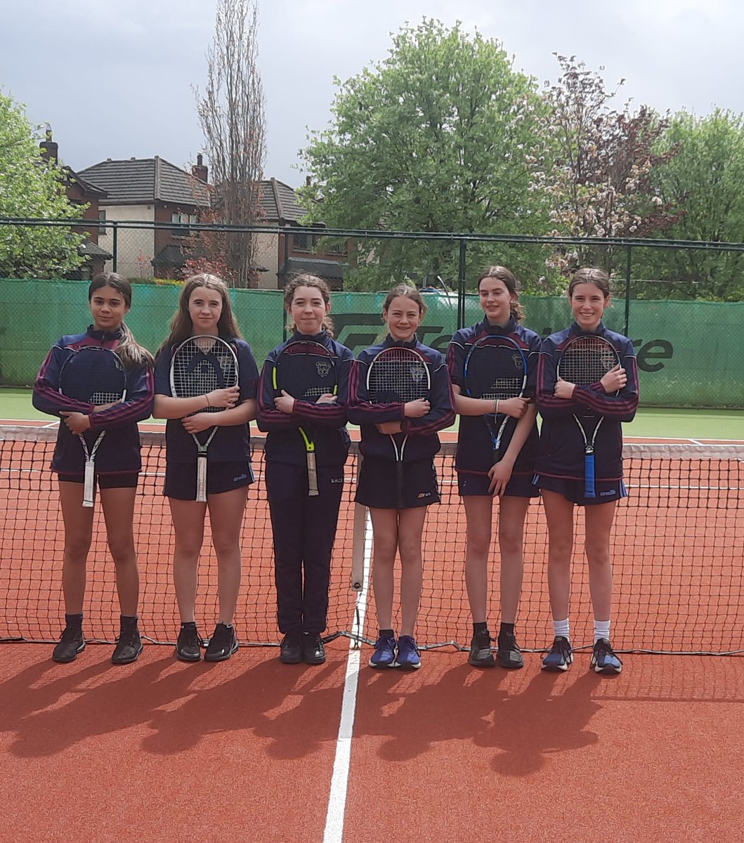 Hard luck to our @StMarysCollege Minor tennis team who lost to Loreto, Foxrock in Naas today, 2-1! It was a very tight contest with the St. Mary's team showing wonderful skill and determination throughout. Thank you to Naas Lawn tennis club for providing courts 🎾