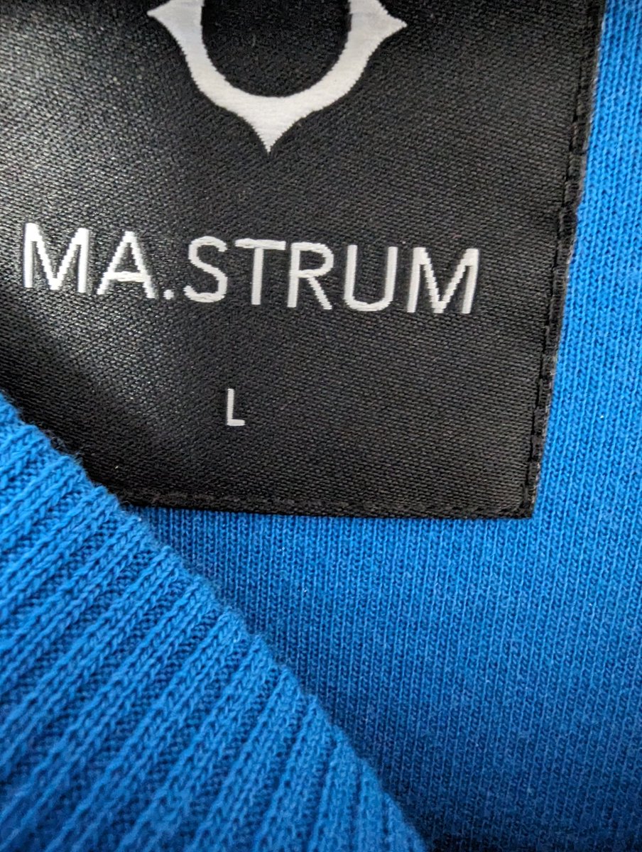 @adiFamily_ MA-Strum Blue. Crew sweatshirt. Pocketed. Large. 22.5 P2P. Only worn once. £40 TYD @T_C__B_S_T