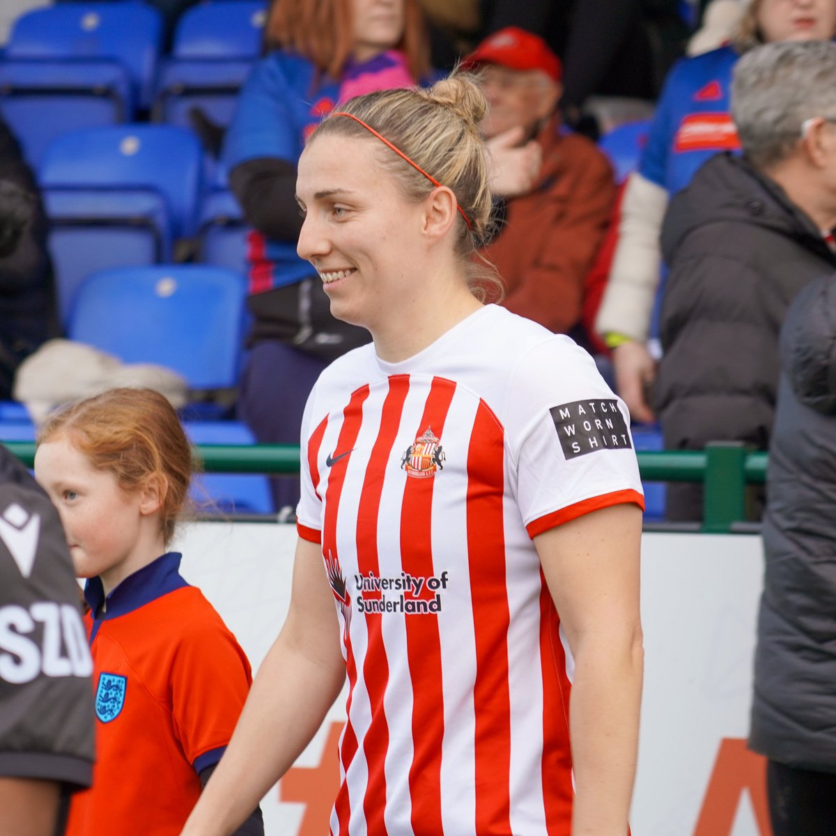 For one last time ever, it’s Game Day 🙌🏼 The final game of the season, and my last one in @SAFCWomen colours… Let’s make it one to remember 🔴⚪️ #HTL 📸: @kltaylorphotos