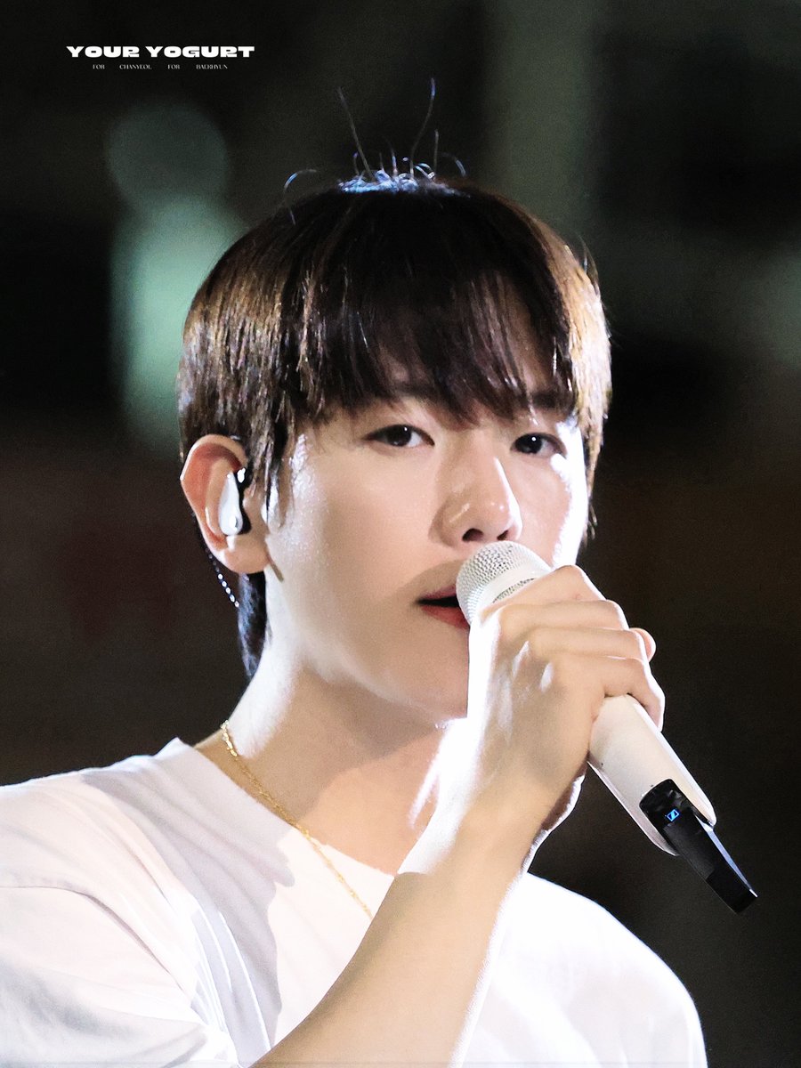 YOUR__YOGURT's tweet photo. 对视 是人类不带情欲的精神接吻

#BAEKHYUN
#백현 #백현이 #변백현 #baekhyun #EXO
@B_hundred_Hyun
@INB100_official @BAEKHYUN_INB100 https://t.co/go4rQmuW2f