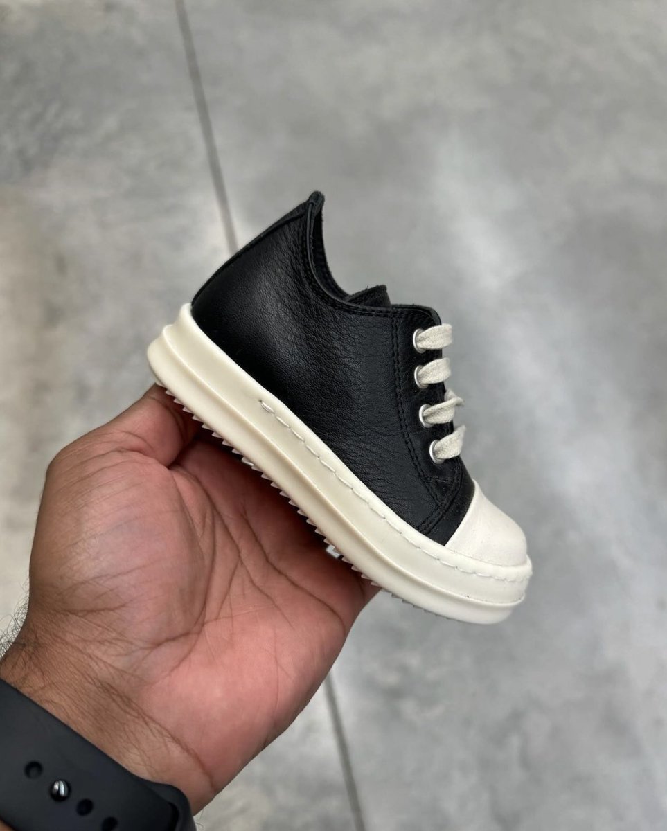 StreetFashion01's tweet photo. Baby Rick Owens Footwear (2024) https://t.co/cO5bP3lHCd