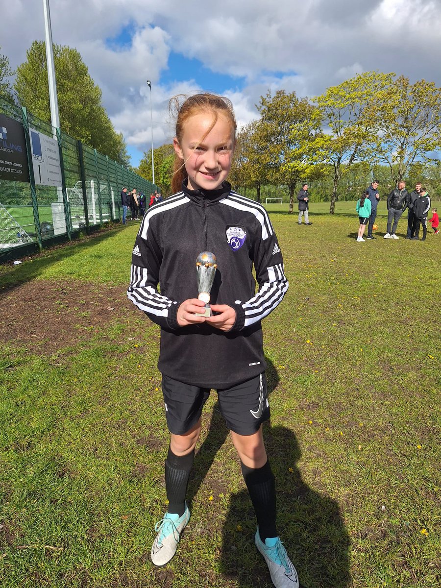 Well done to our under 12s today v Athena at Greenfield with an early 9am kick off Scorers were - ▪️Mia ⚽️⚽️⚽️ ▪️Kodi ⚽️⚽️ ▪️Joy ⚽️ ▪️POM Lucy 🏆 Well done everyone 💜👏🏻