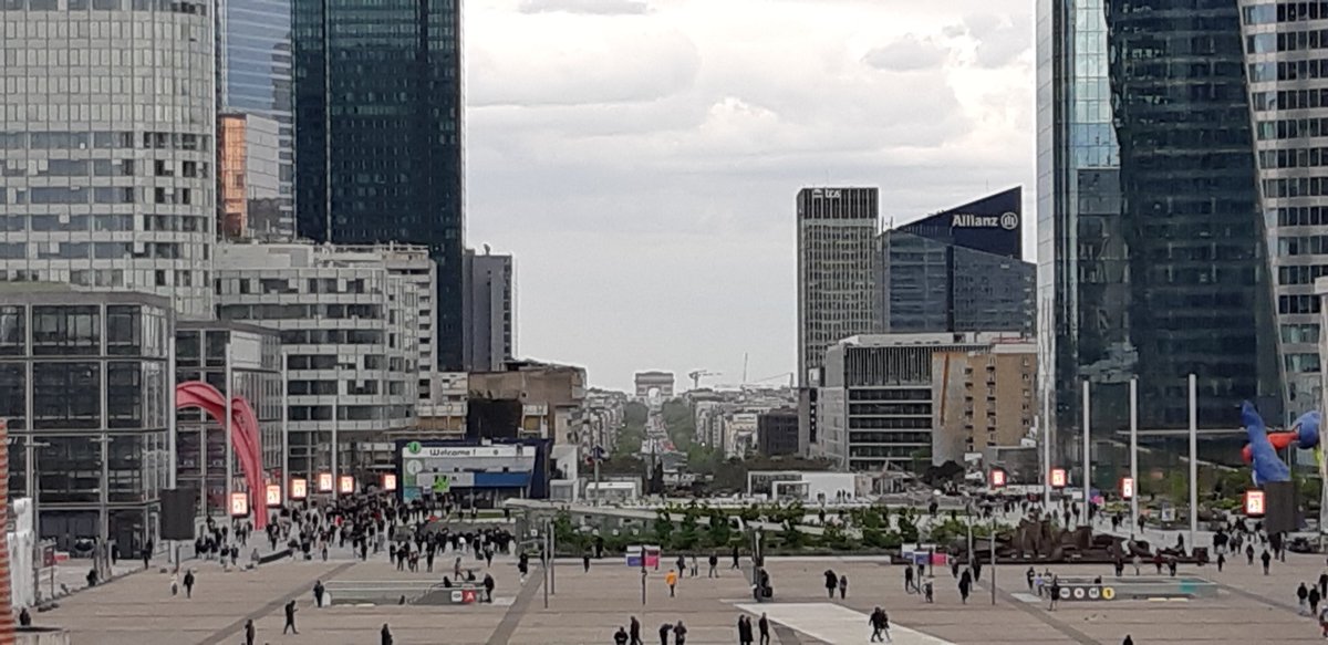 Visited La Défense last week. Genuinely shocked that anything so ugly, environmentally unfriendly and socially alienating was still being built in the late 20th century. Spectacularly awful.