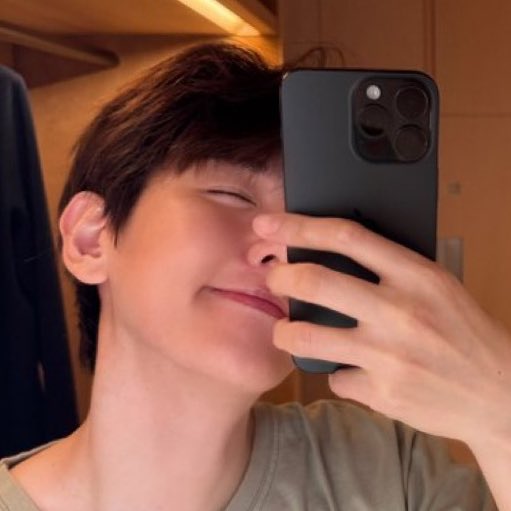 hourly baekhyun br 'ㅅ' tweet media