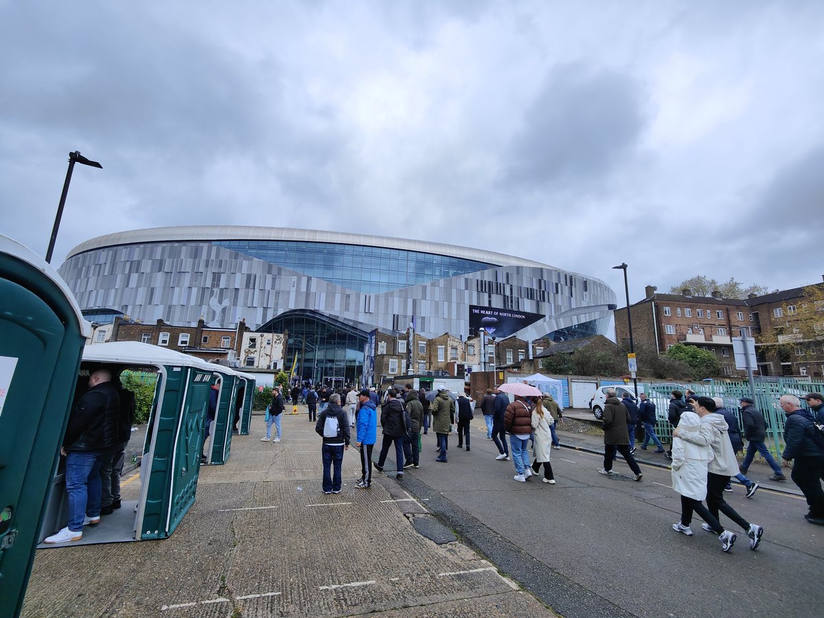 Back at the church, let's see what today brings! 🫣
Hopefully see a great performance come on you SPURS! #COYS