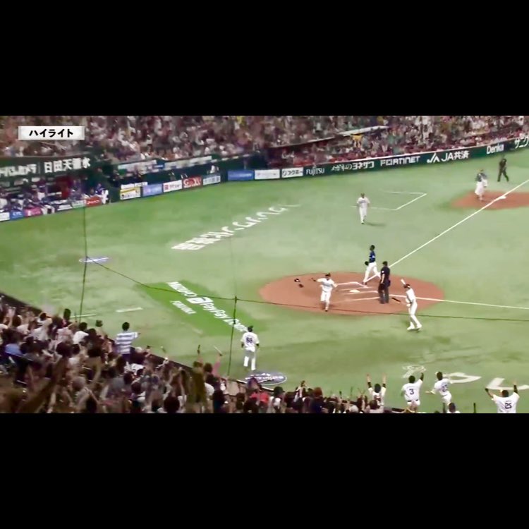 SKYLINE_E_ECR33's tweet photo. さて #晩酌
#テーオーロイヤル が勝って
#ホークス も勝って
なかなかに気分よか 夜✨
#ペンネボロネーゼ と
#翠 を #ジンライム で
皆さま
今日もお疲れ様ございました
🍸😊🥘
#Sui
#GinLime
#Suntory
#NowPlaying
#AsTimeGoesBy
#TheBestOfLittleFeat
#LittleFeat
#天皇賞・春
#sbhawks https://t.co/lQTDsZiytu