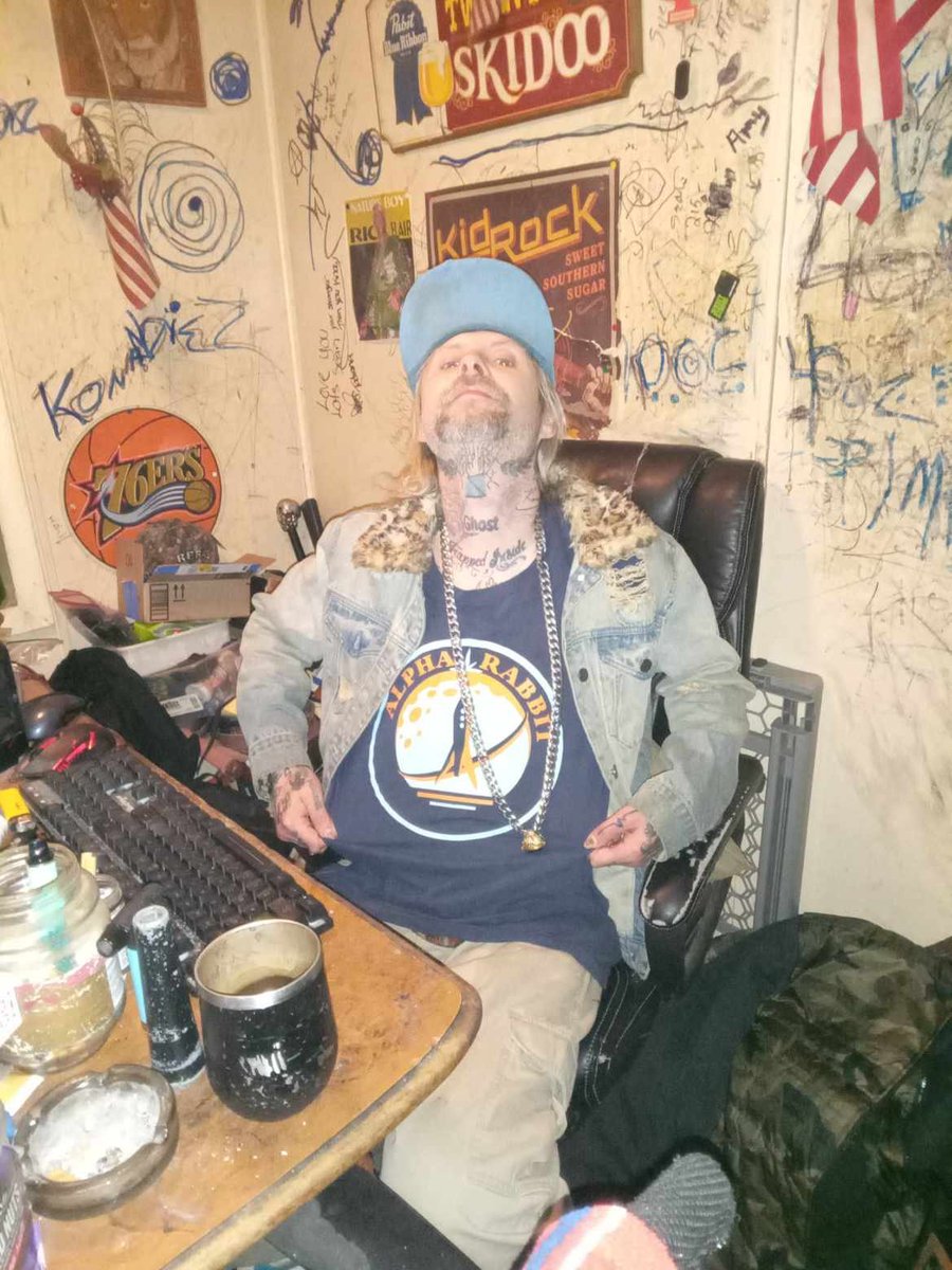 40ozPimp tweet media