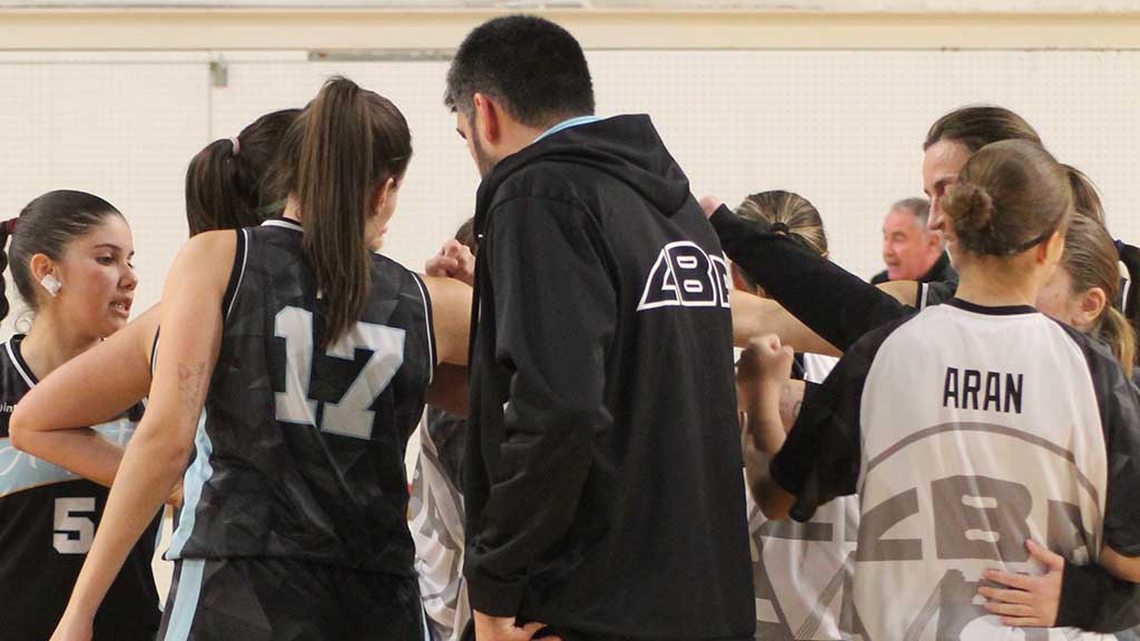 🏀 El CB Amposta femení perd el partit en l'últim quart davant el Cambrils

▶ LA NOTÍCIA: ebresports.cat/el-cb-amposta-…

@adamtomas @MarcFornos @ajamposta @irccid @FCBQ @RTTarragona @esportcat @JoanBarbera7 @RadioAmposta @TomasLitus #Amposta #TerresdelEbre