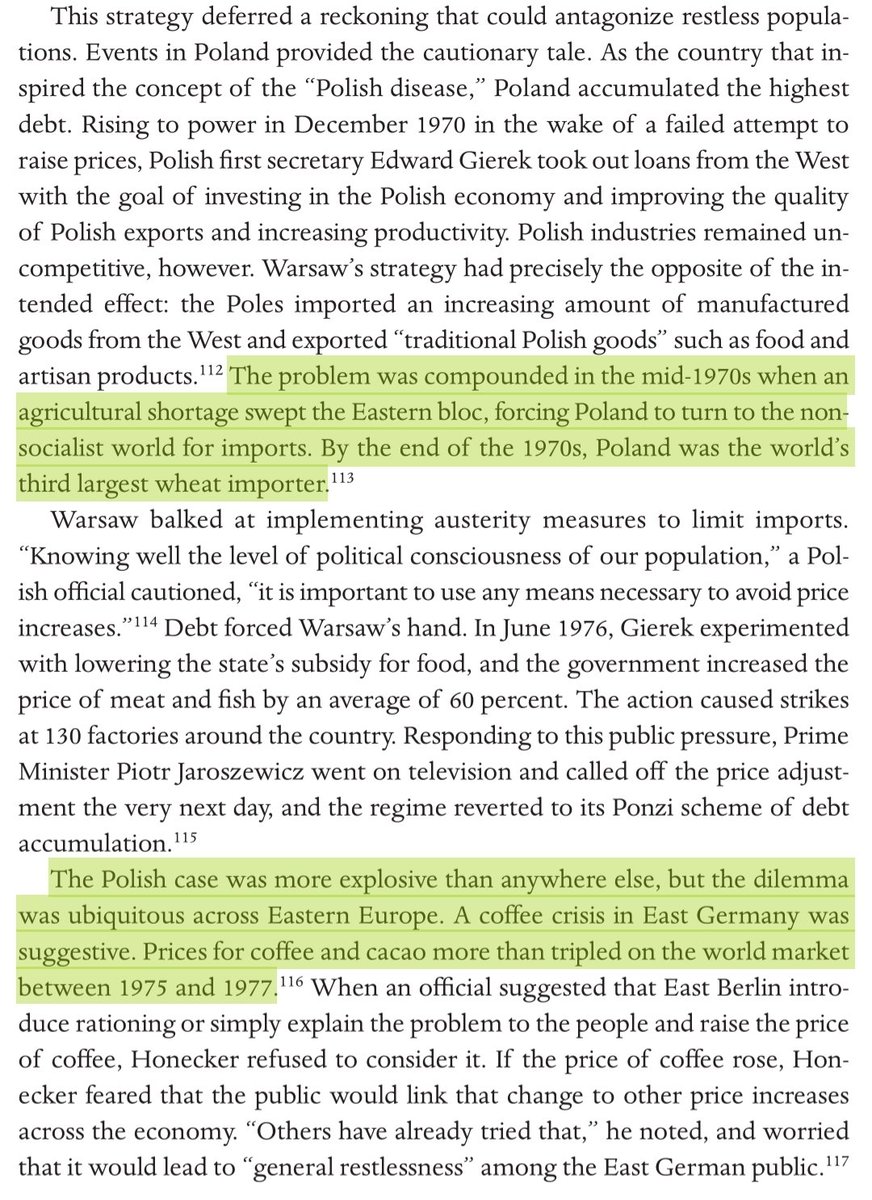 Będziemy powoli kończyć, ale upakuje jeszcze kilka uwag o sytuacji w Polsce. W latach 77-80 Polska była 3 na świecie importerem pszenicy ze względu na złe zbiory. Większość pożyczek w dolarach poszła na import dóbr konsumpcyjnych. Konsumpcja mięsa na 1 os.: 1970/53kg, 1975/70kg.