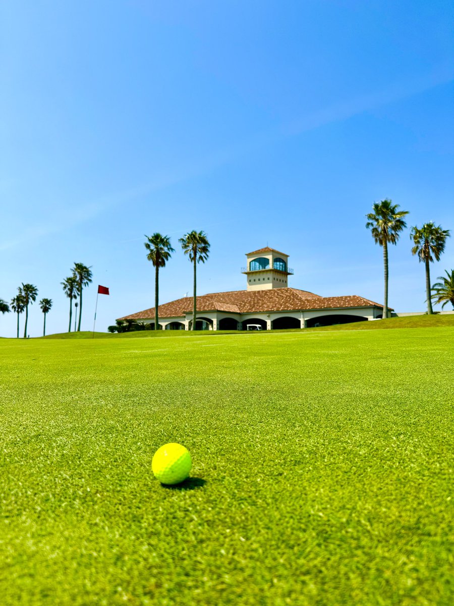 osamotorsco's tweet photo. 最高のresort感ゴルフ⛳️
本日もたくさん笑ってたくさん飛ばしたゴルフでした✨
今日は皆様activeでした😊

#lexus #is500 #is350 #rcf 
#abarth #124spider 
#ゴルフ #golf #activegolf https://t.co/SafyZPDQKO