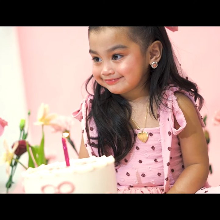 HarakeMiranda's tweet photo. dalagaa ka na talaga bianaaa 🩷🥹

@ZeinabHarake11 
https://t.co/Fnt4YwixBz

Zebbiana At Three
#HappyBiaDay https://t.co/rzUhkvBURG