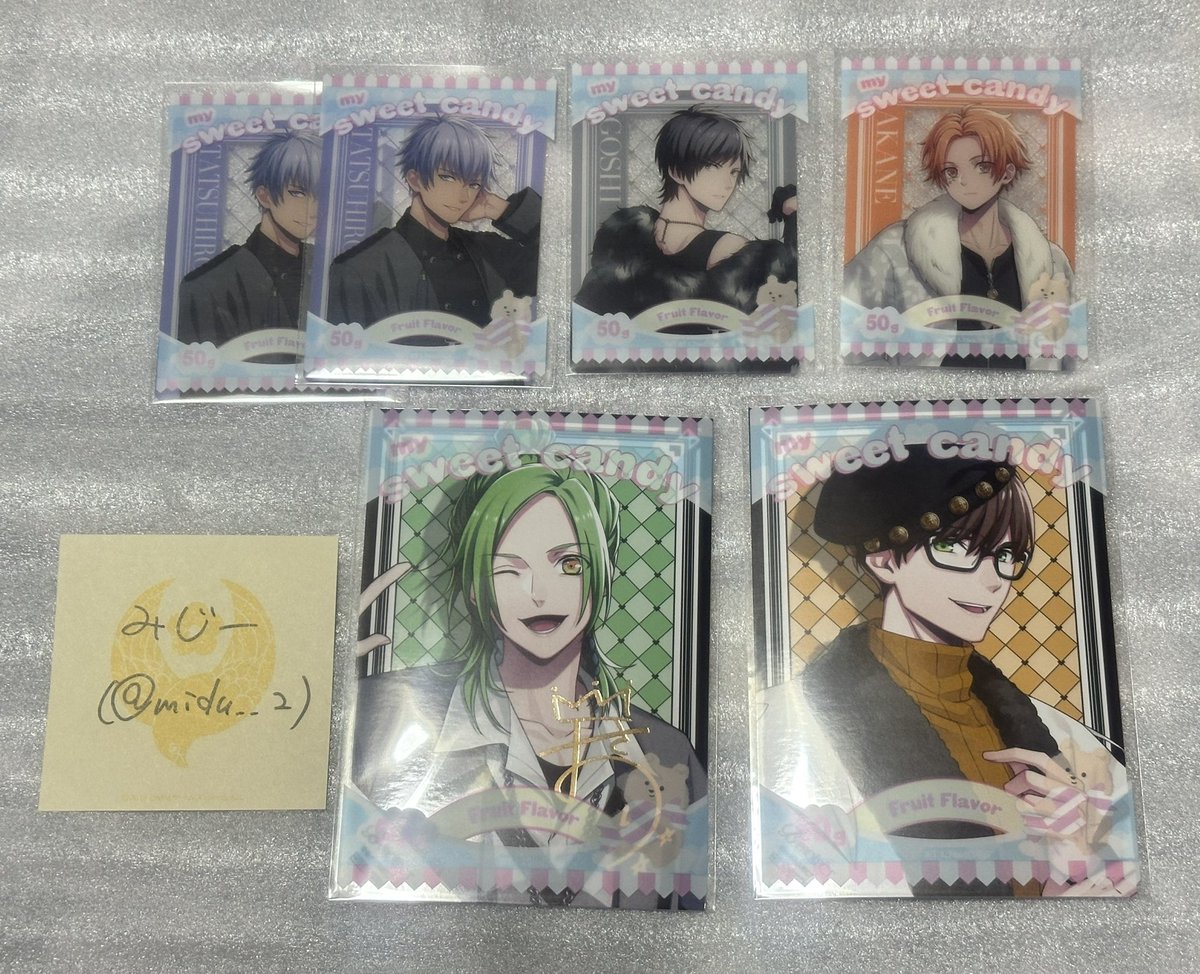 【交換】 B-PROJECT Bプロ First Duet クリアカード 特典ブロマイド

譲) クリカ→野目2.不動.金城
ブロマ→釈村(ノーマル).王茶利(箔)

求) 同種北門or愛染

クリカ金城は愛染と交換を優先致します。箔押し王茶利は箔北門もしくはノーマル北門愛染セットを優先させていただきます。