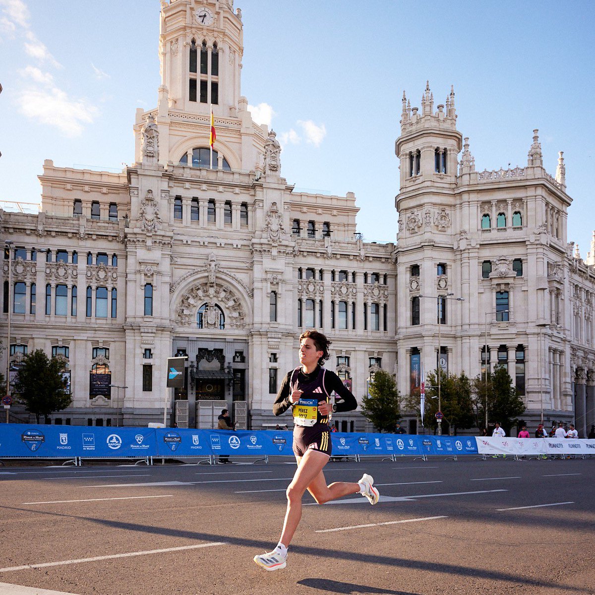 adidas_ES tweet media