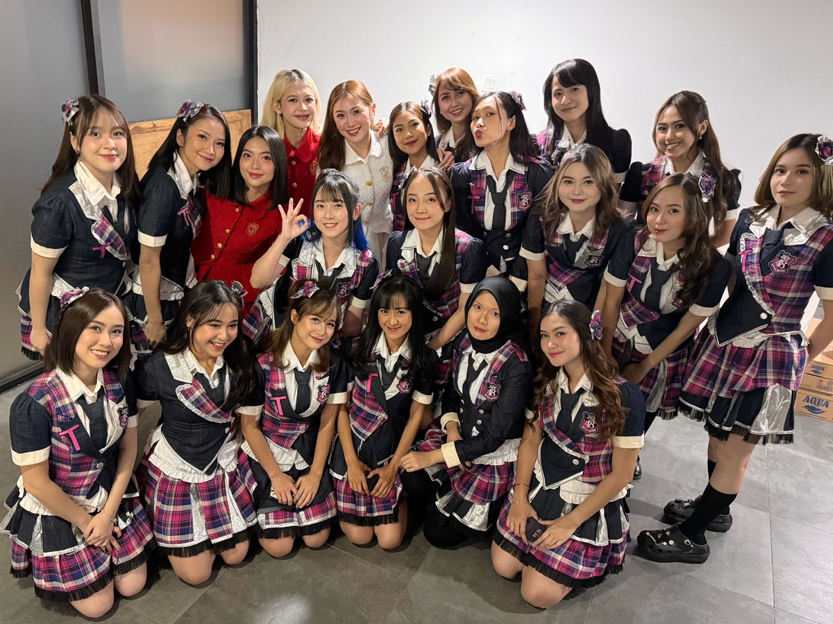 Stephanie Pricilla ステフィ tweet media