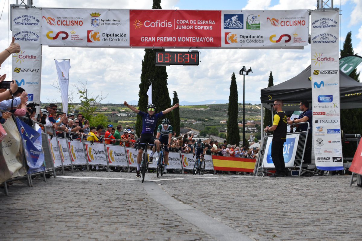AlimcoCampyTeam's tweet photo. #XLIXGranPremioMontemayor | META

Enorme @AlimcoCampyTeam !!

FELICIDADES!

#copaespañajuniorcofidis @RFECiclismo @pcmontem https://t.co/3j8k6i6tLh