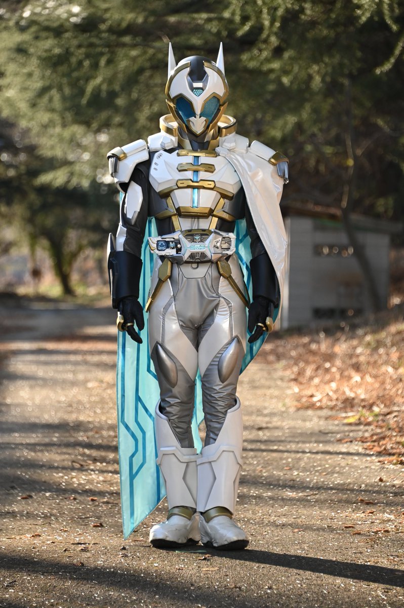 仮面ライダーゼイン コスプレ用コスチューム 1/1スケール 完成品 装動