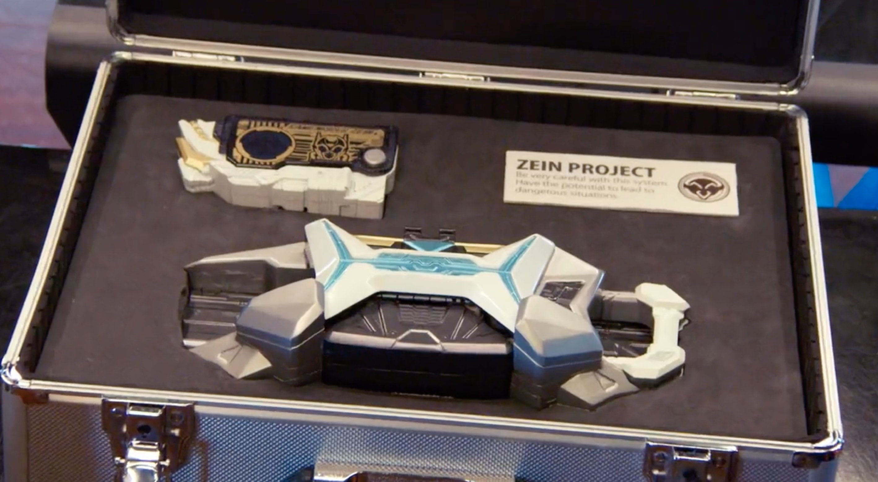 ゼインドライバー 仮面ライダーゼイン PDXゼインドライバー&ゼイン