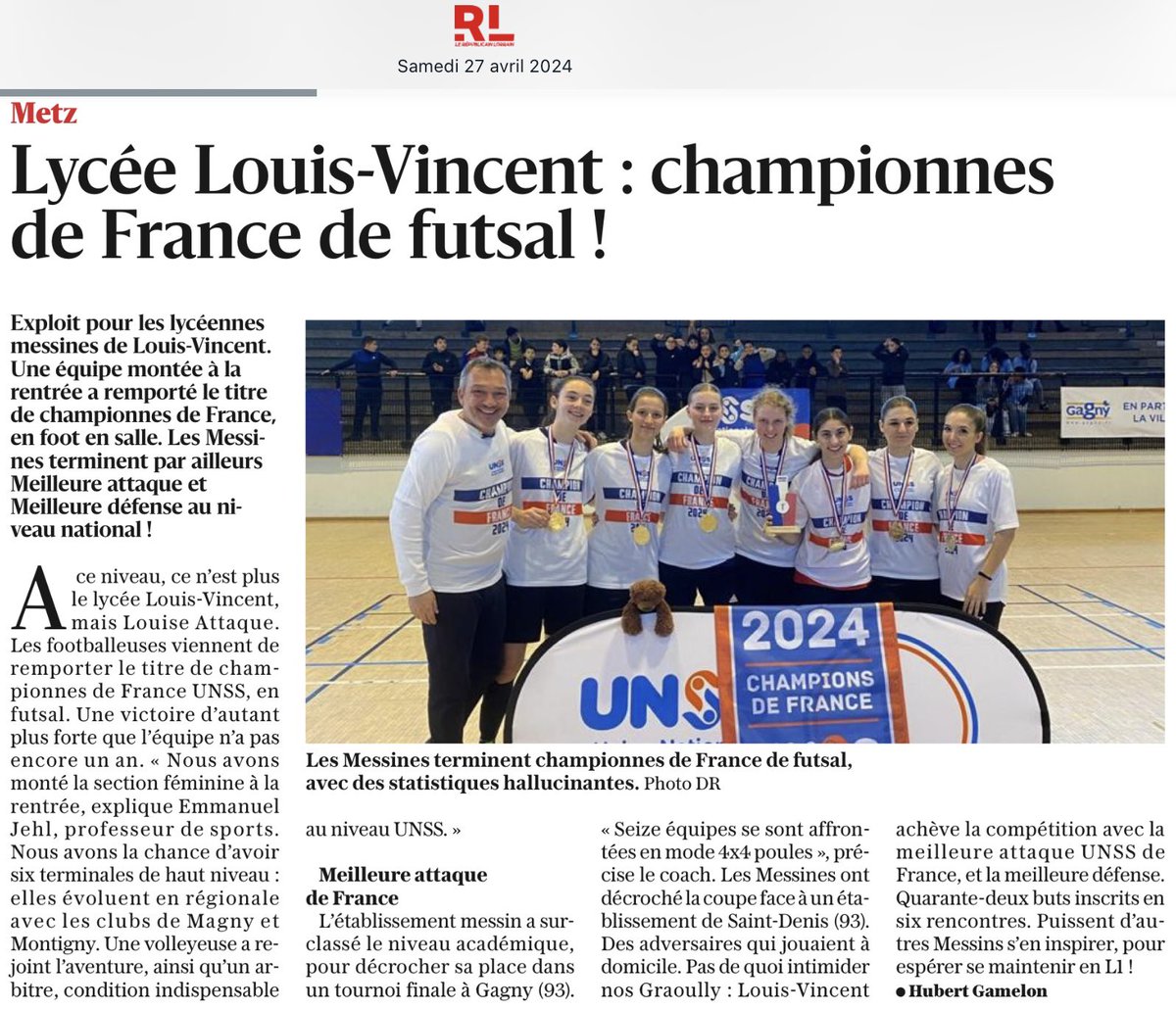 #FranceUNSS #Futsal 
Retour sur l’équipe #UNSS du lycée Louis Vincent de #Metz  au championnat de France de futsal à #Gagny

⚽️BRAVO à nos #lycéennes méritantes!

@louisvincent57 
@opallez @LoicGdp57 
@unssncymtz @geoloiodice 
@acnancymetz @Dsden57 
@regiongrandest 
@VilledeMetz