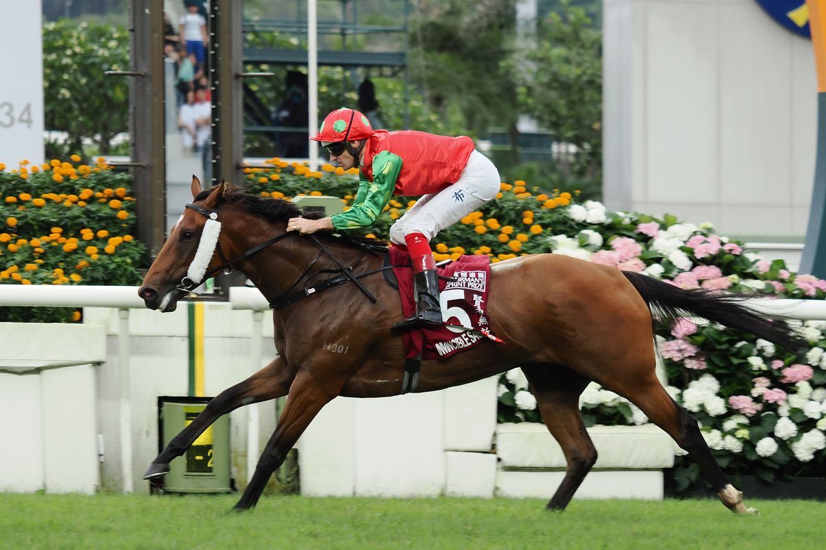 Invincible Sage surges to G1 Chairman’s Sprint Prize victory. #FWDChampionsDay #HKRacing Daryl Timms writes. Read here 👉 racingnews.hkjc.com/english/2024/0…
