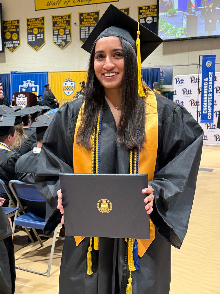 Congratulations Meagan ! We are so proud of you. #Grad of class 2024 University of #Pittsburgh #Pitt Well decorated Student Athlete and Magna Cum Laude Bachelor of Science Honors. 
You did it ! @RNAO