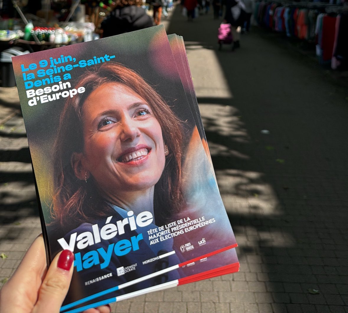 Très bel accueil ce matin sur le marché d’Aulnay-sous-Bois ! ☀️🇫🇷🇪🇺 Plus que jamais mobilisés pour continuer à convaincre. Le 9 juin, il n’y a qu’un seul vote utile pour la #France et pour l’#Europe : @ValerieHayer et la liste @BesoindEurope !