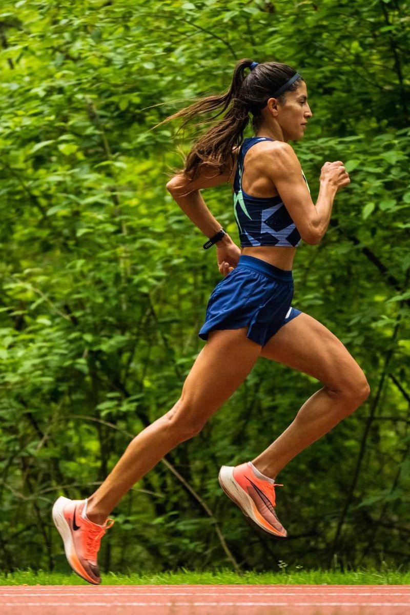 En el Maratón de Hamburgo 🇩🇪, la Argentina 🇦🇷 Daiana Ocampo🏃🏽‍♀️ logró el 7mo puesto con un tiempo de 2h26’24” que la clasifican a <a href="/Paris2024/">Paris 2024</a> 🇫🇷