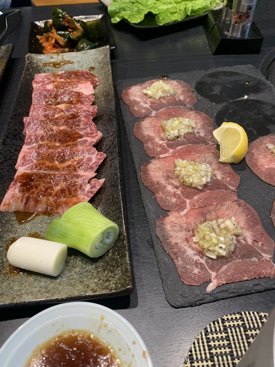 今日は赤身焼き肉シンさん🚗息子の初任給でご馳走してくれるとのこと😀ただただ嬉しくて美味しいくて😊胸いっぱいでお腹いっぱいです😀ホントにありがとう😊そして頑張れ😃ごちそうさまでした🙏